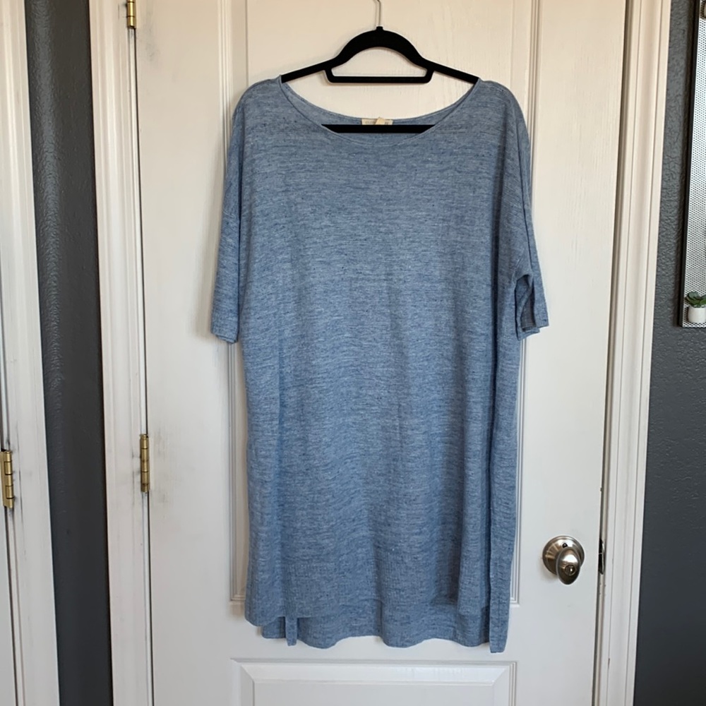Eileen Fisher blue linen short-sleeved tunic